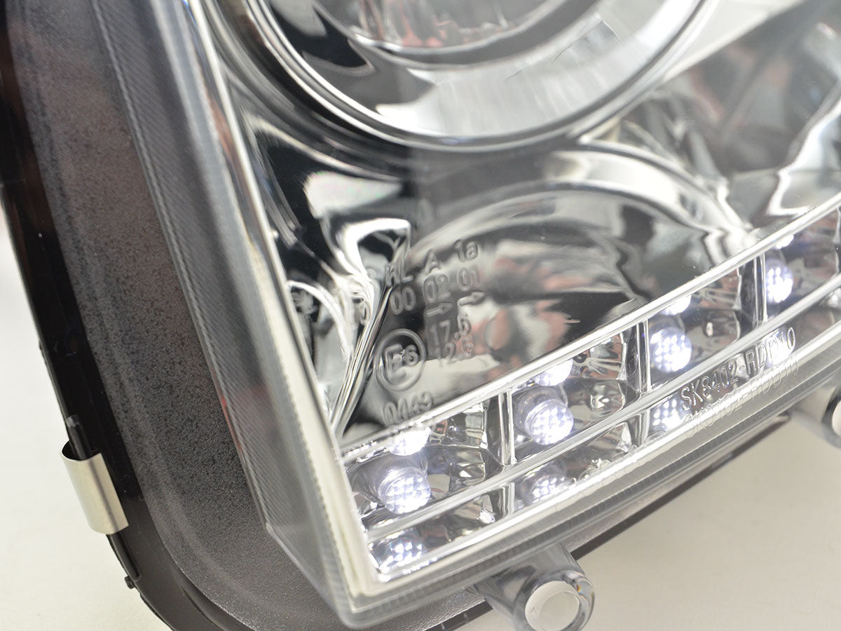 Scheinwerfer Set Daylight LED Tagfahrlicht Dacia Duster ab 2014 chrom Scheinwerfer Set Daylight LED Tagfahrlicht Dacia Duster ab 2014 chrom